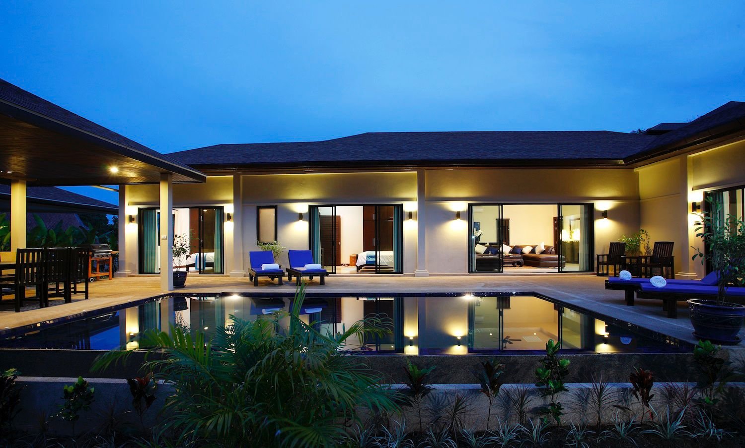Property image - full photo 18