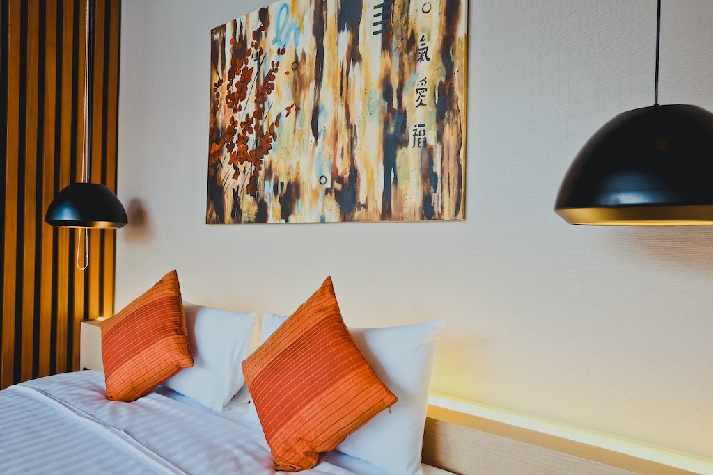 Property image - full photo 8
