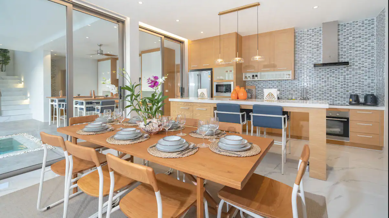 Property image - full photo 31