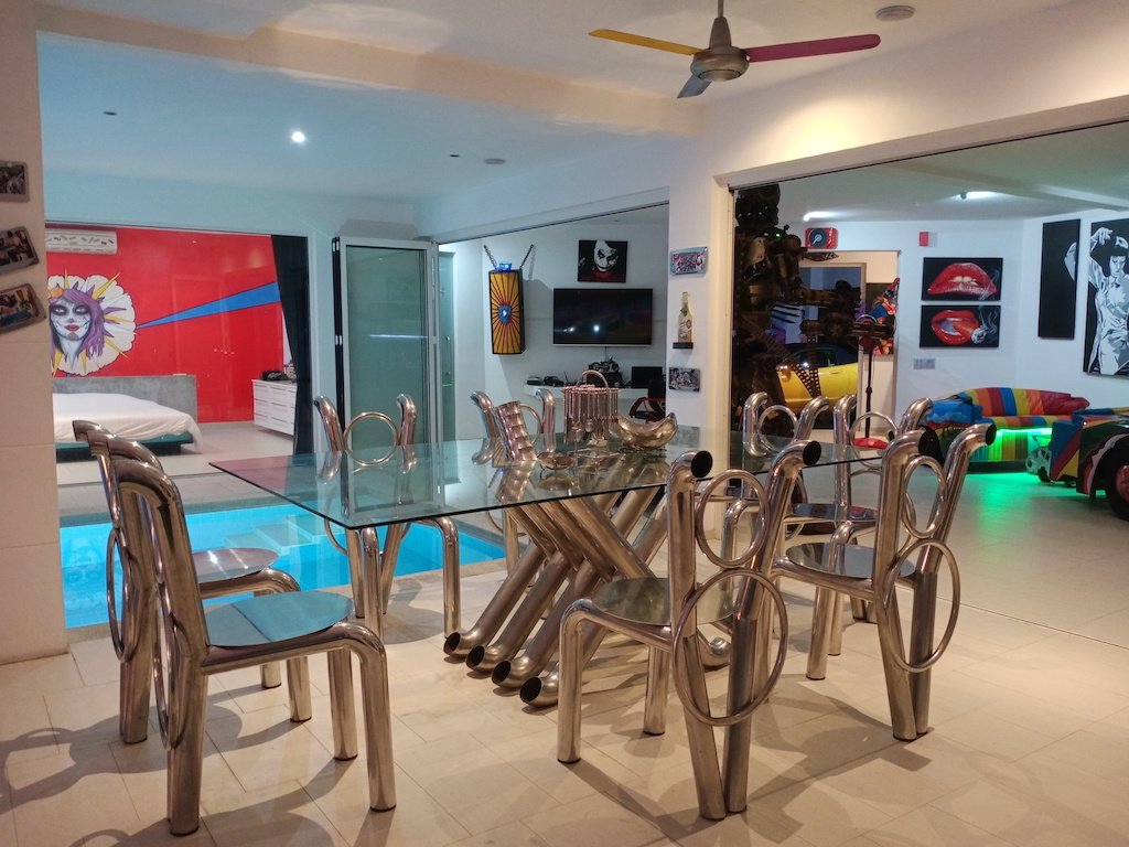 Property image - full photo 18