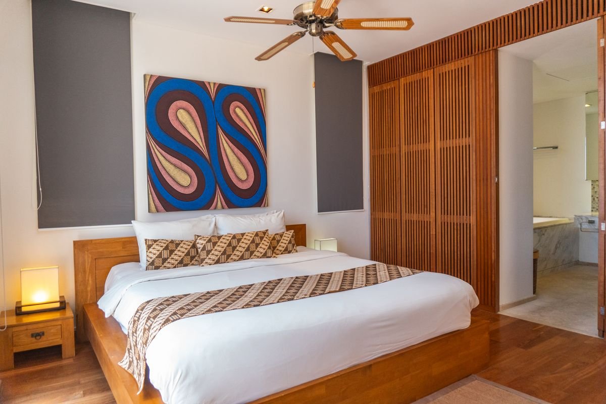 Property image - full photo 11
