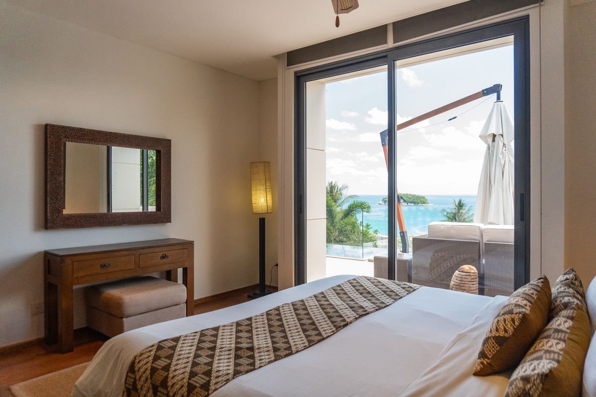 Property image - full photo 13