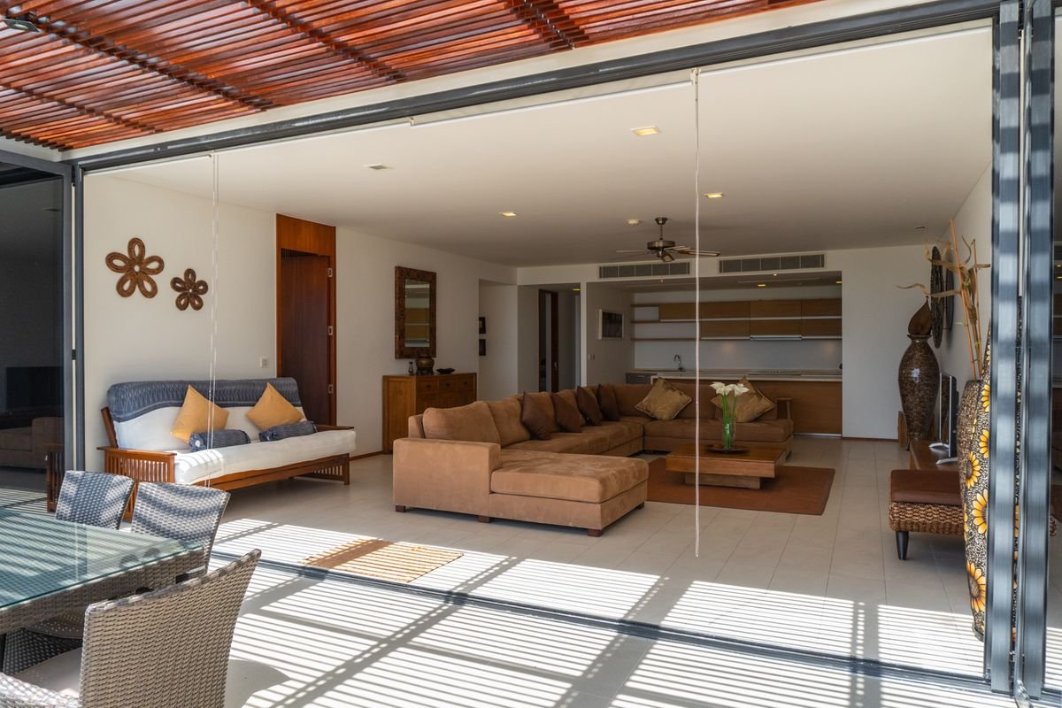 Property image - full photo 19