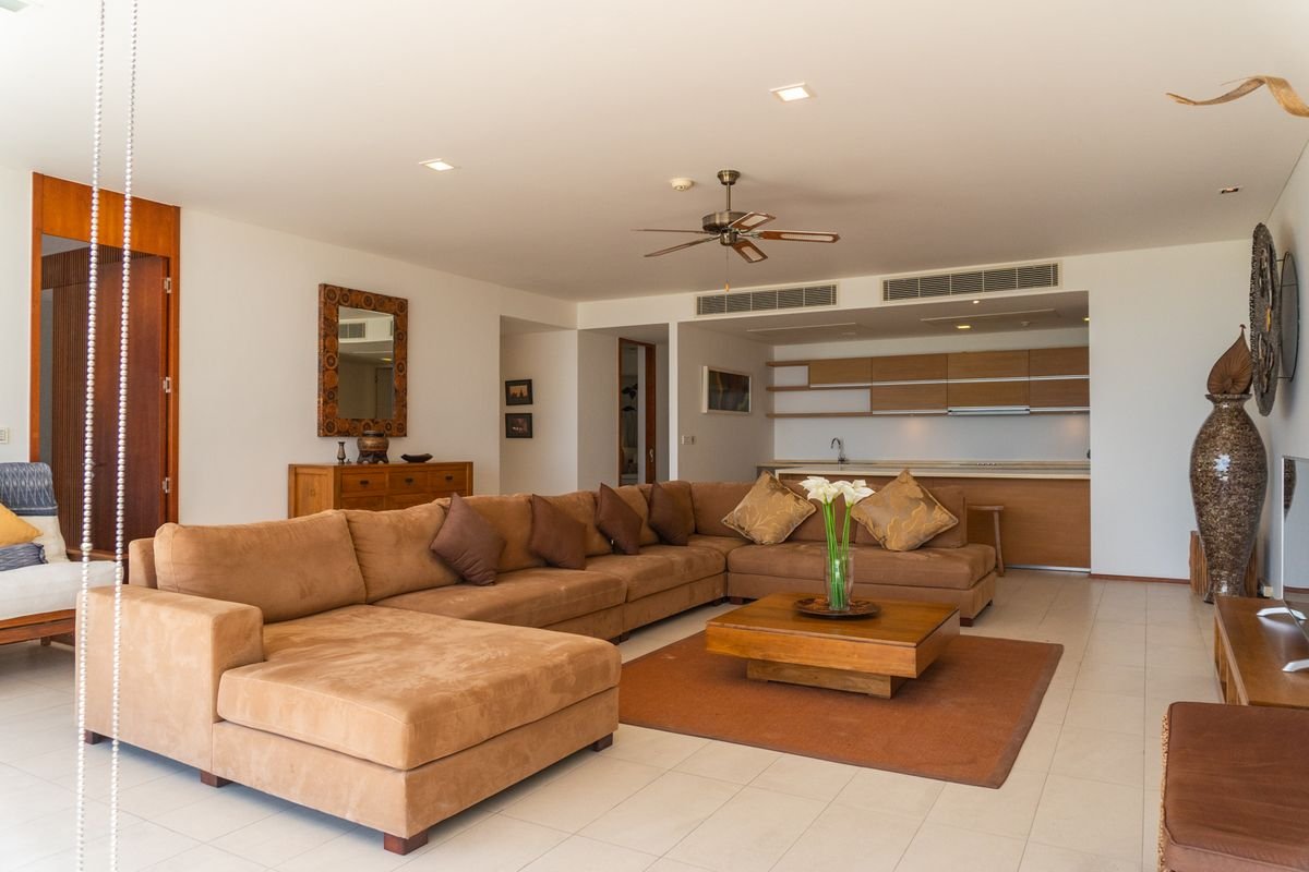 Property image - full photo 18