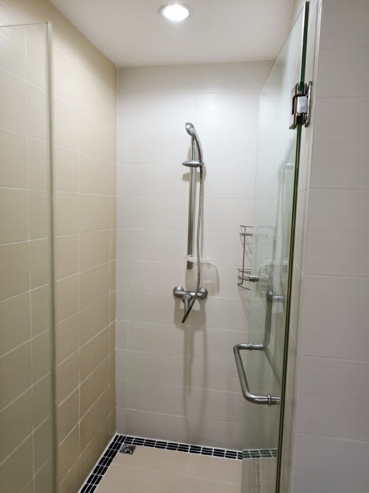 Property image - full photo 9