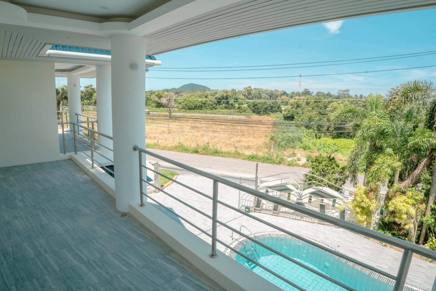 Property image - full photo 29