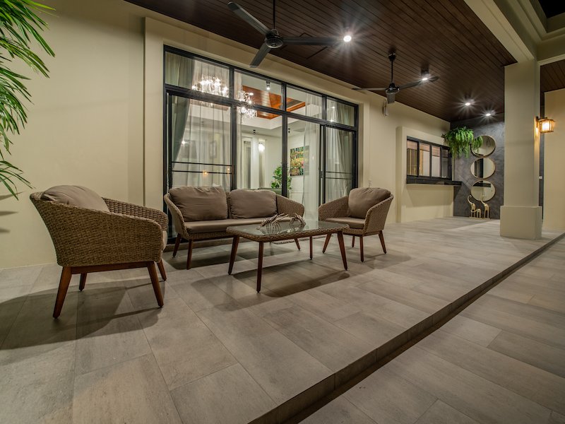 Property image - full photo 6
