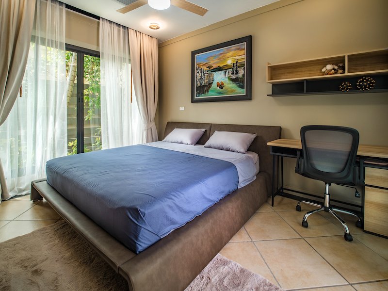 Property image - full photo 18