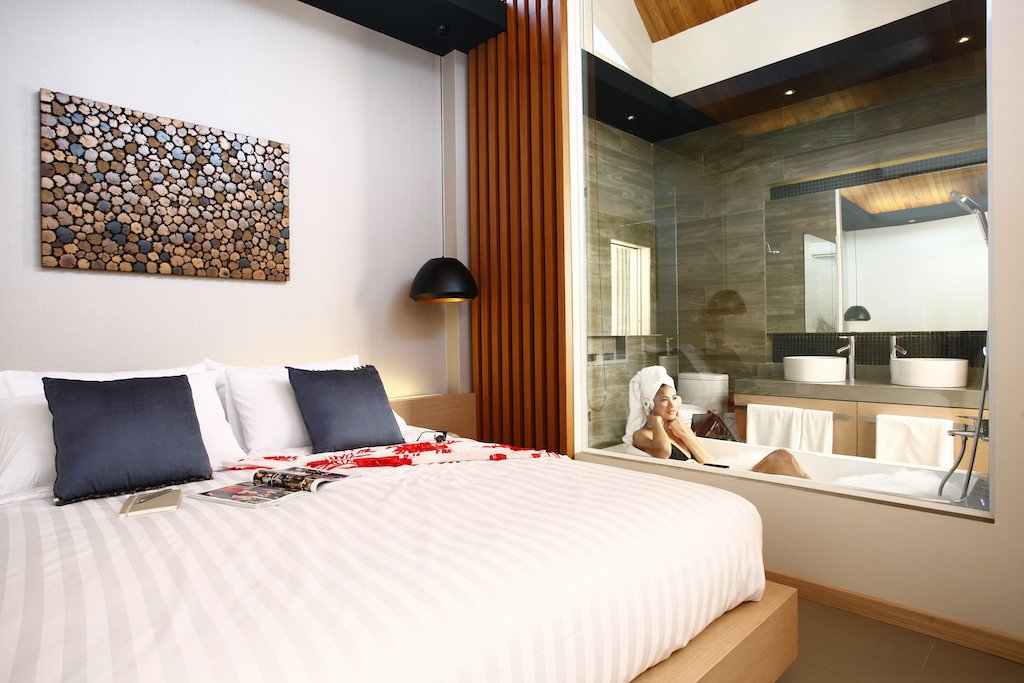 Property image - full photo 11