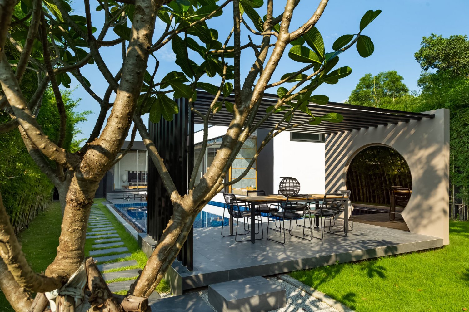 Property image - full photo 7