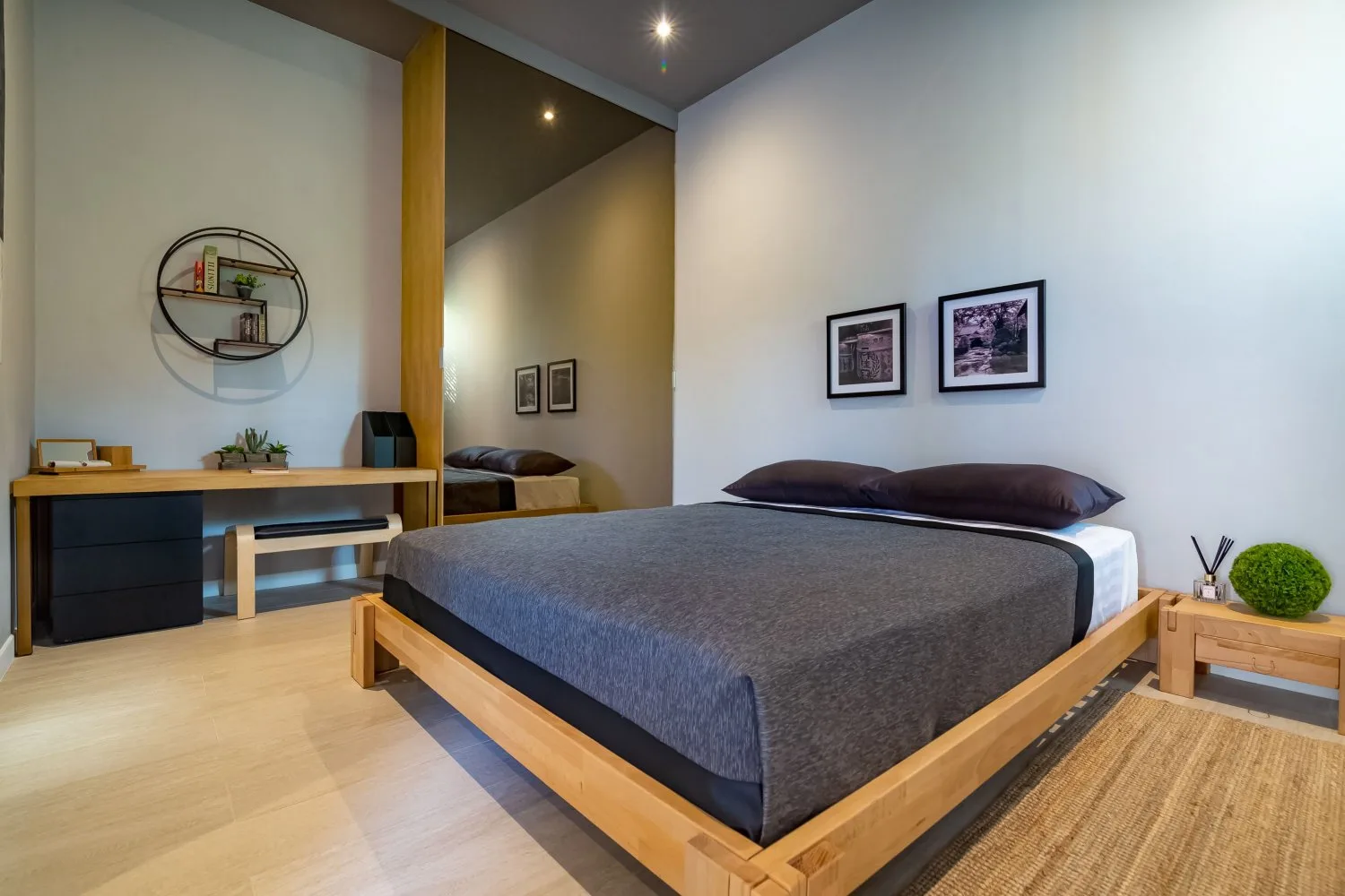 Property image - full photo 37