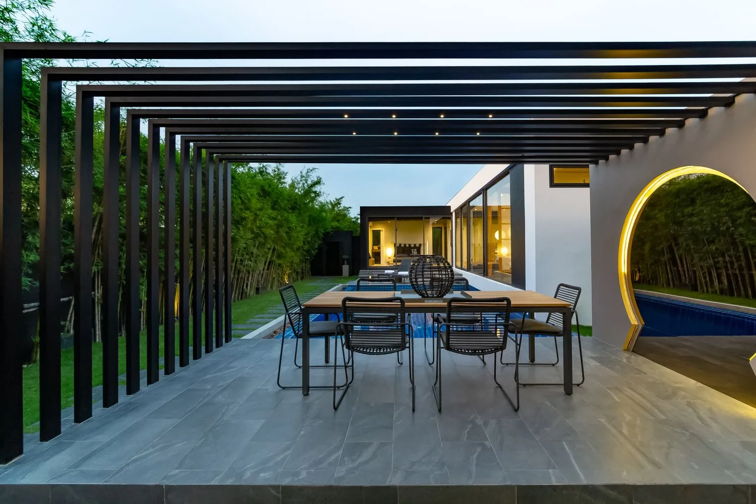 Property image - full photo 42
