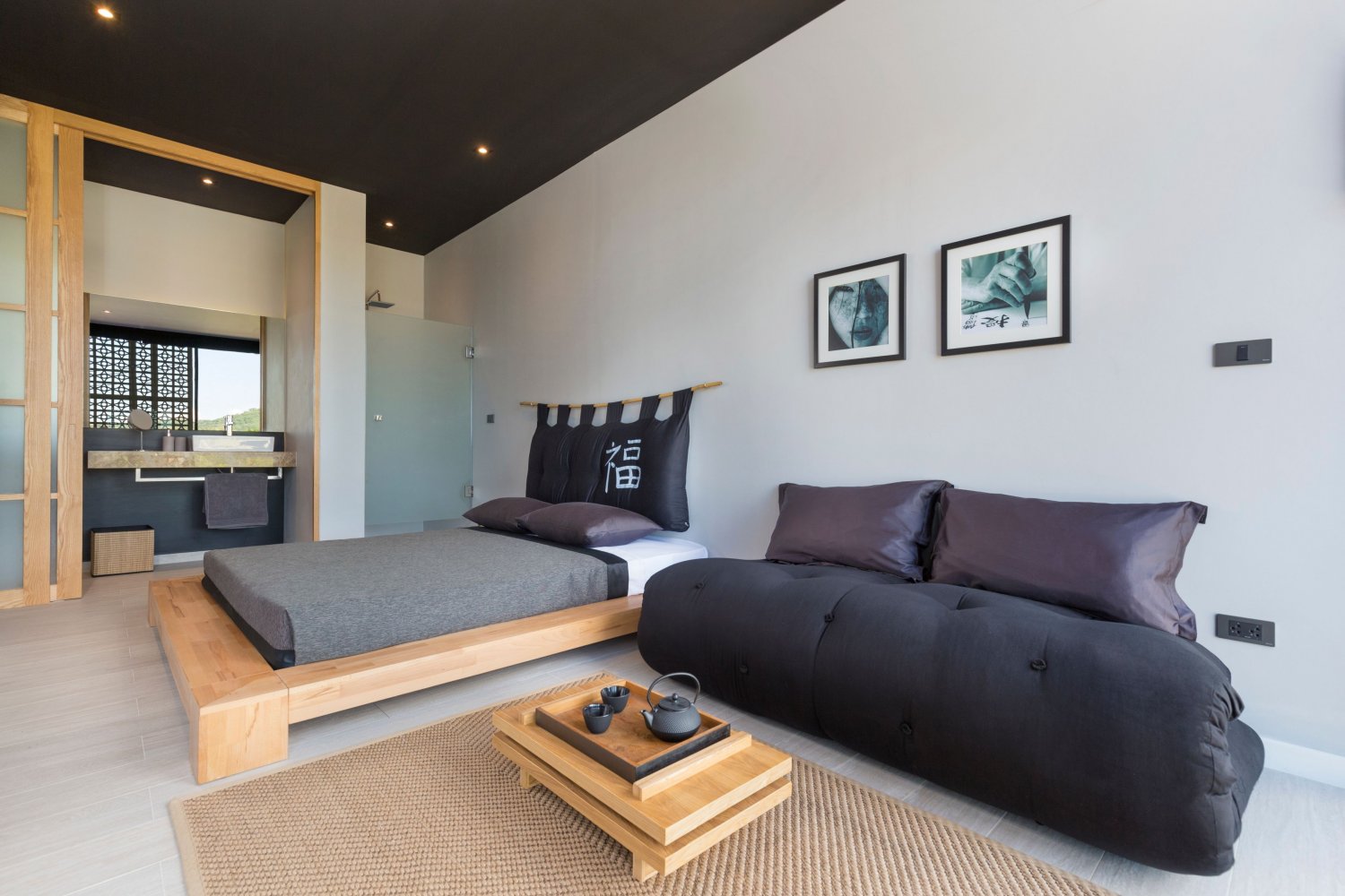 Property image - full photo 9