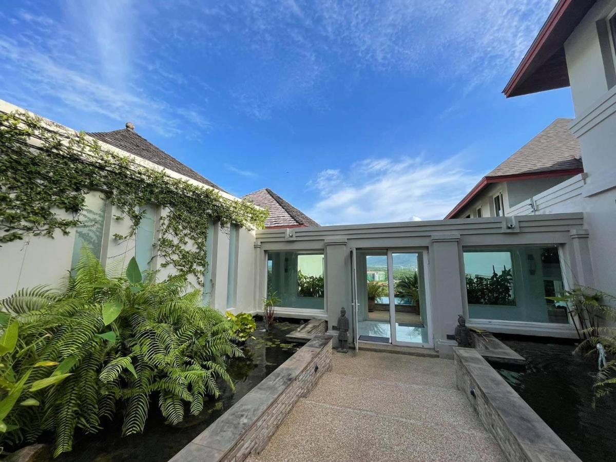 Property image - full photo 10