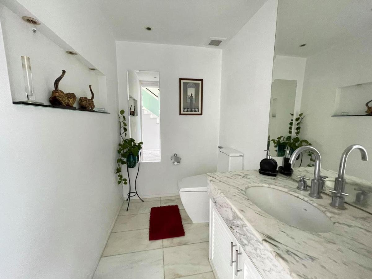 Property image - full photo 9