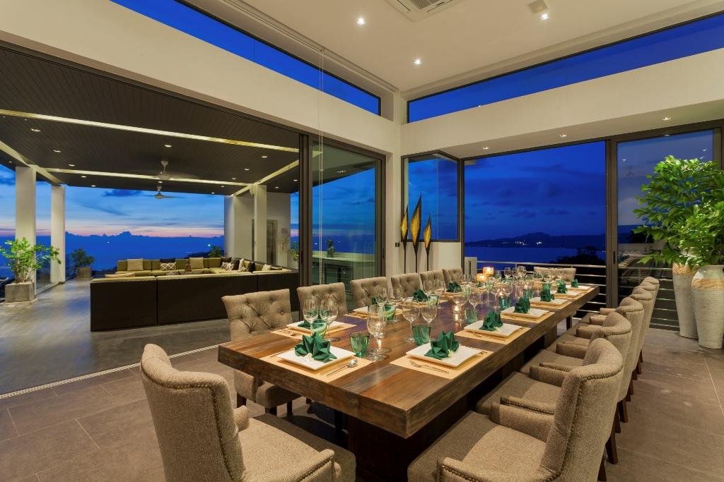 Property image - full photo 11