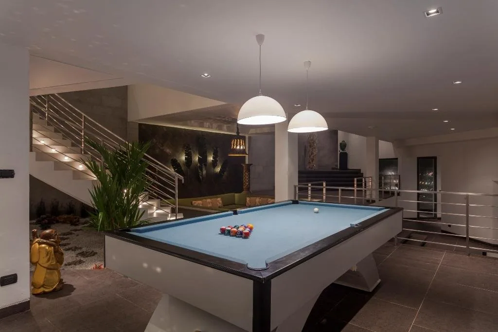 Property image - full photo 39
