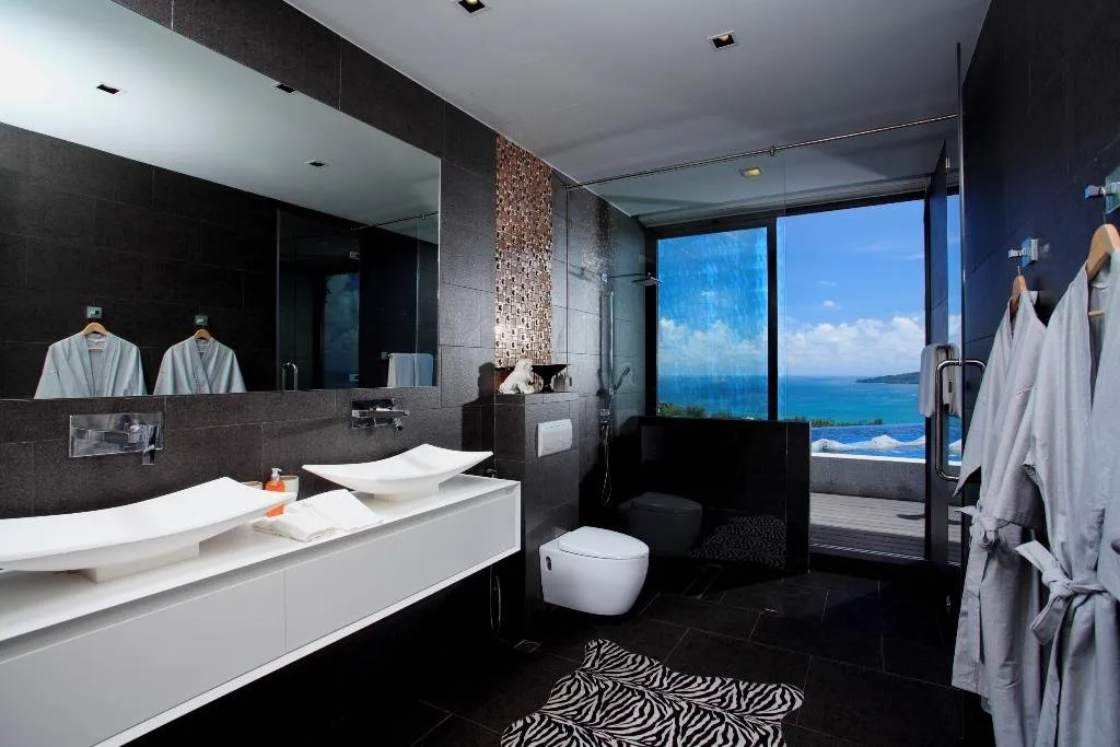 Property image - full photo 35
