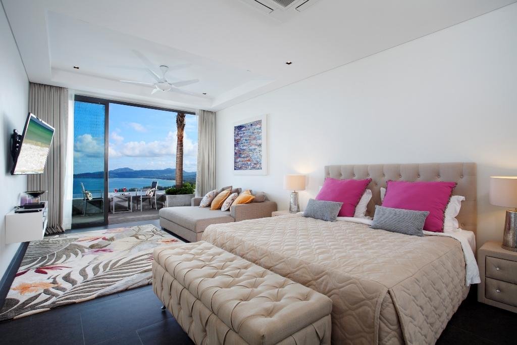 Property image - full photo 36