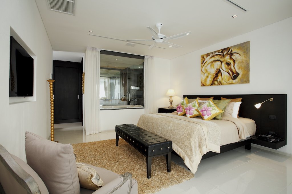 Property image - full photo 18