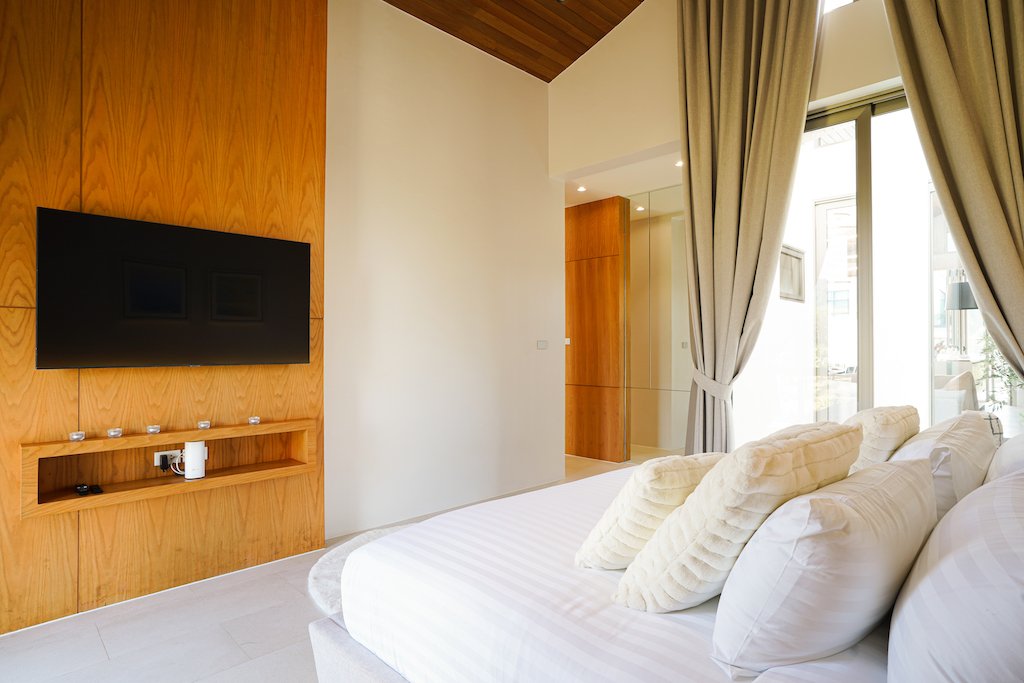 Property image - full photo 30