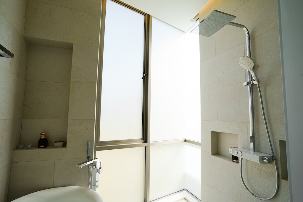 Property image - full photo 36