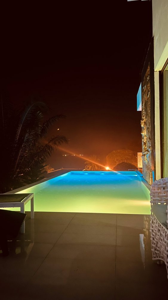 Property image - full photo 10