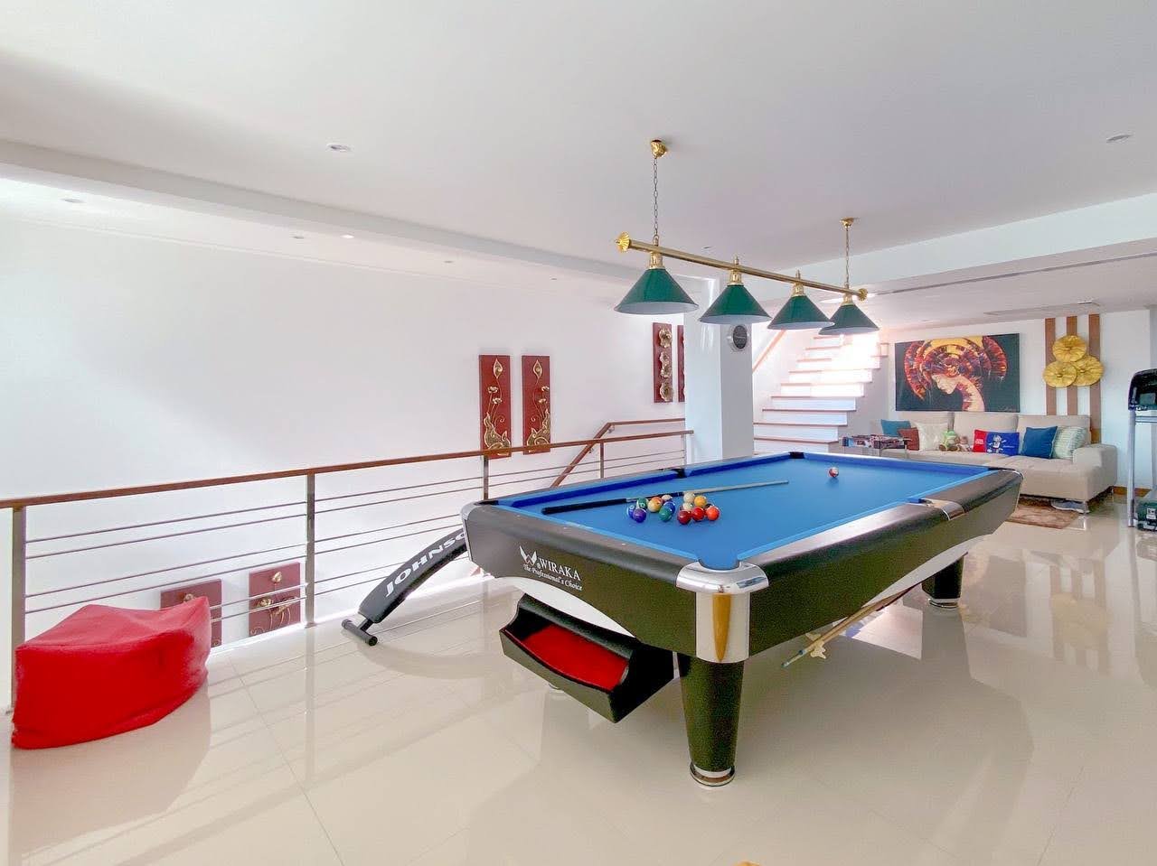 Property image - full photo 14