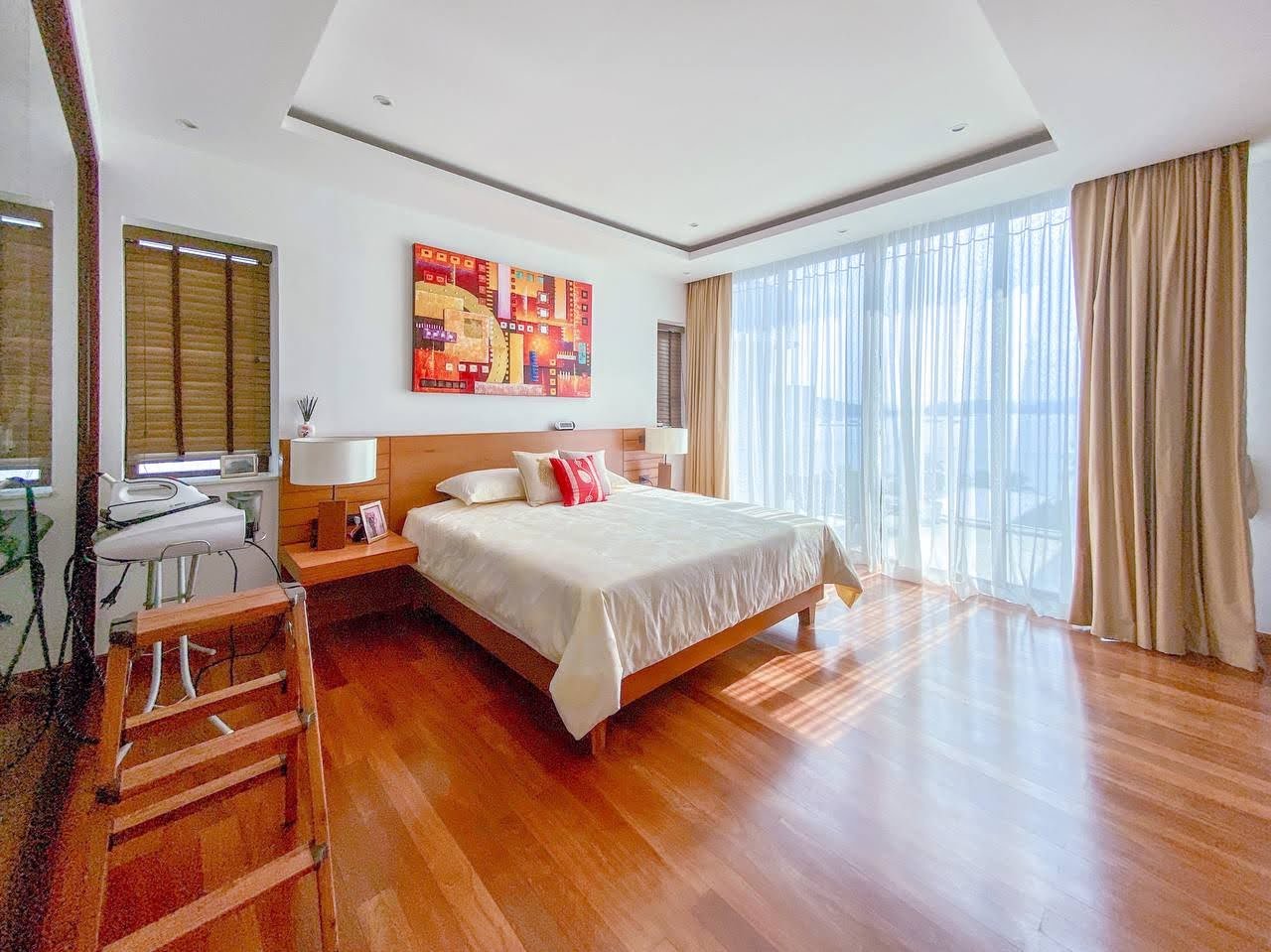 Property image - full photo 22