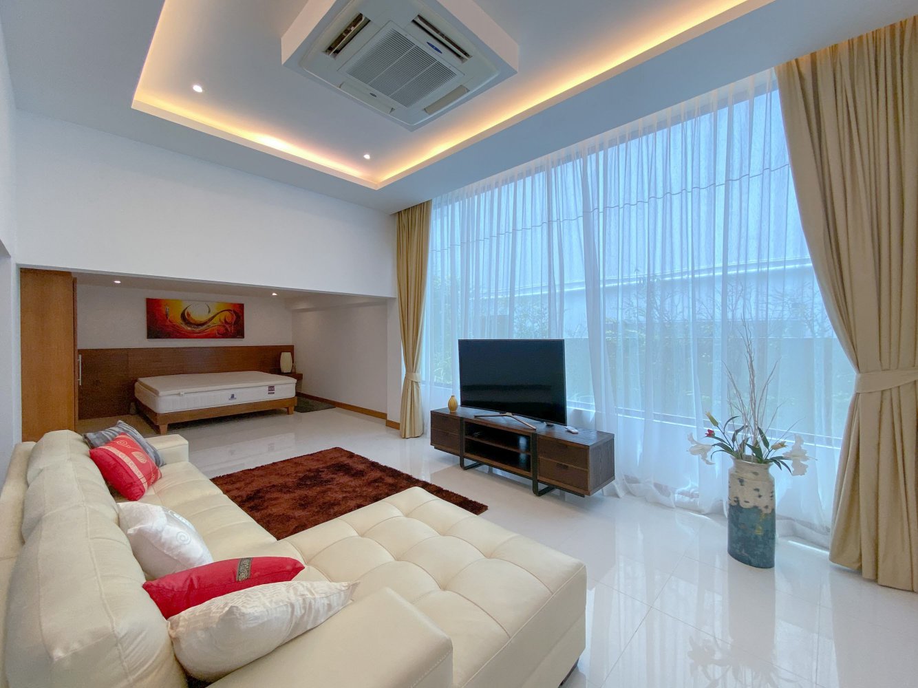 Property image - full photo 29