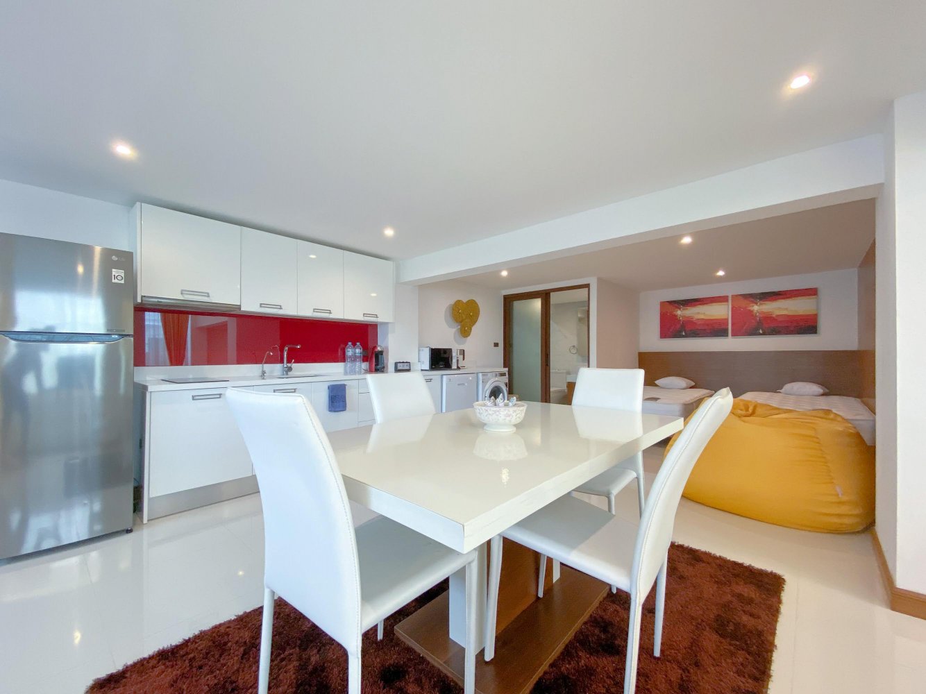 Property image - full photo 39
