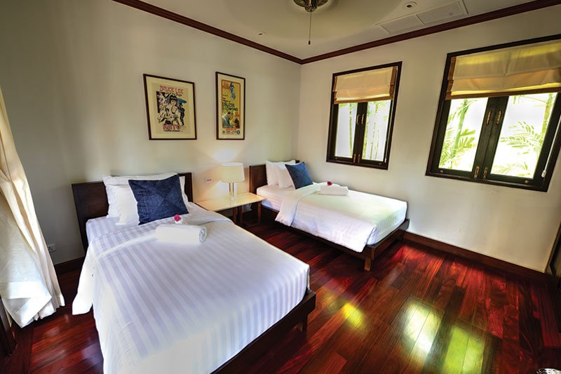 Property image - full photo 12
