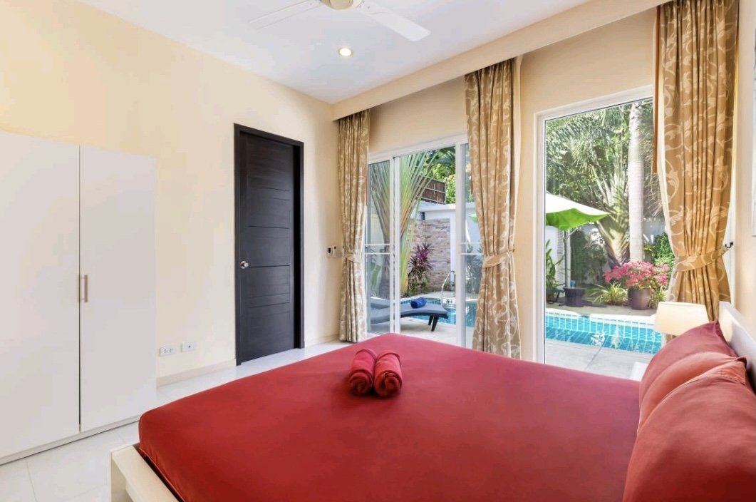 Property image - full photo 9