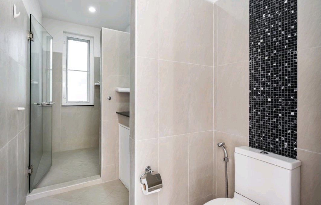 Property image - full photo 15