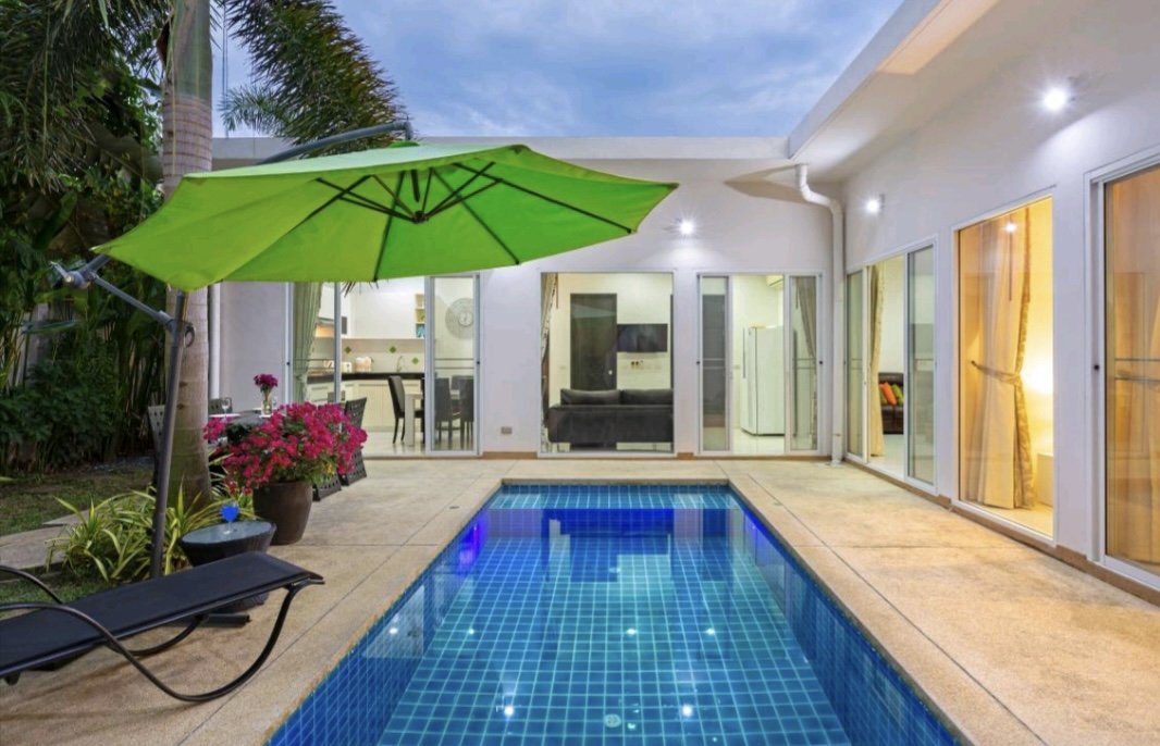 Property image - full photo 3