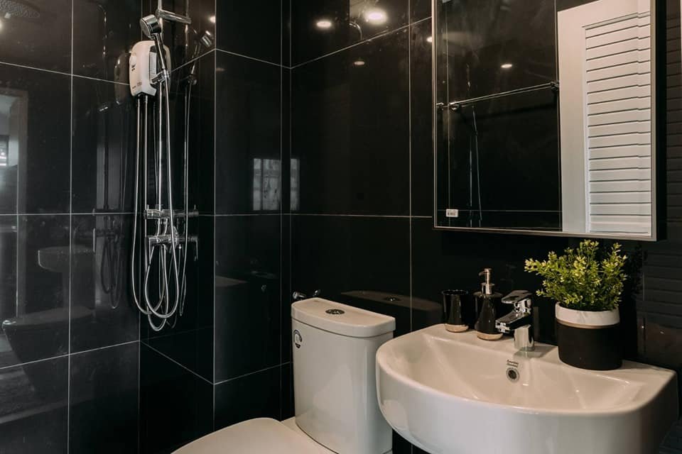Property image - full photo 13