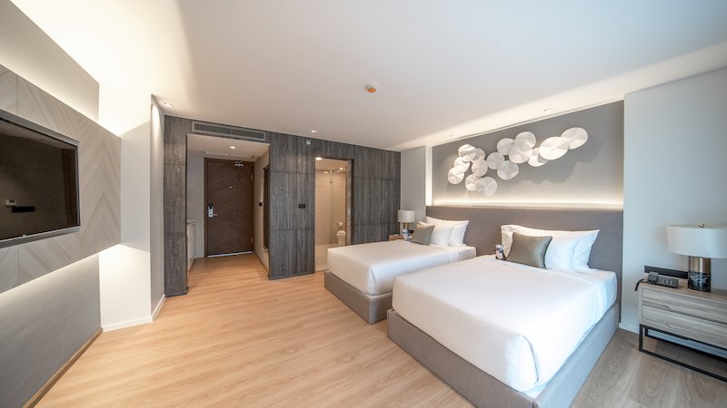 Property image - full photo 5