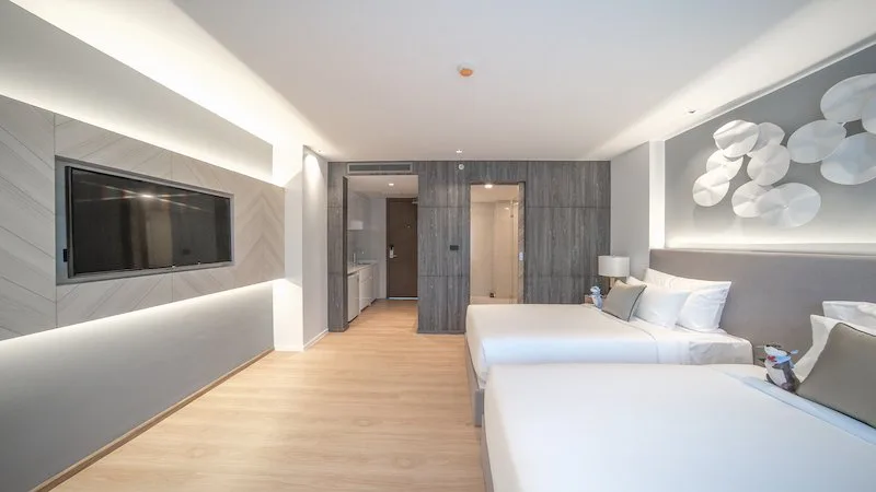 Property image - full photo 8