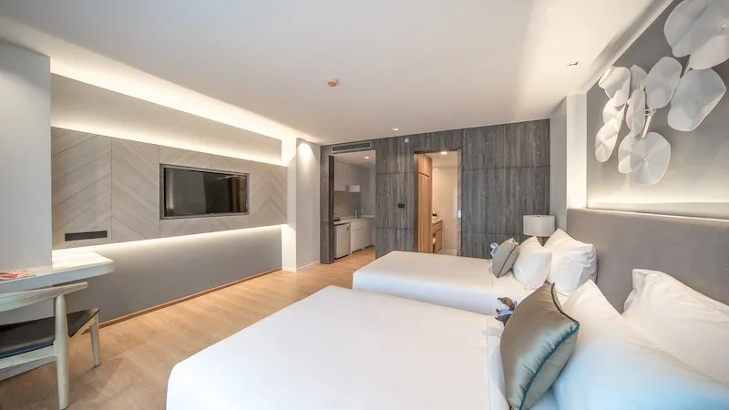 Property image - full photo 14