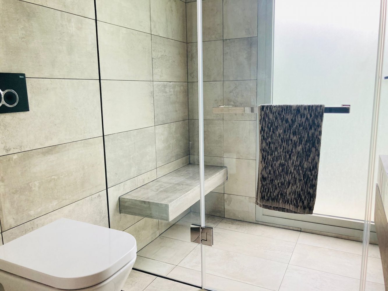 Property image - full photo 30