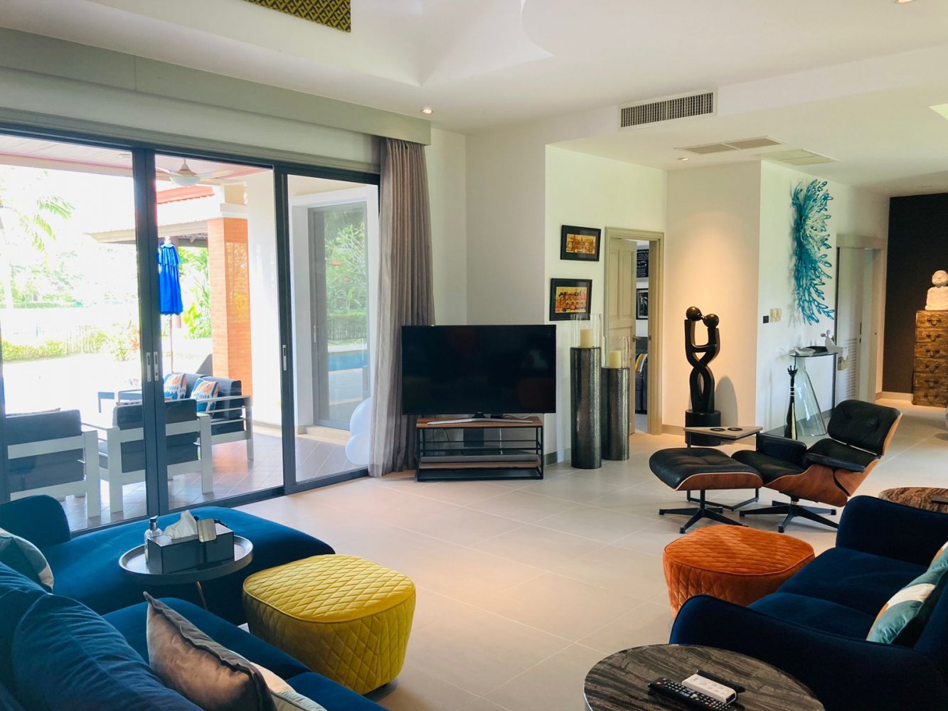 Property image - full photo 16