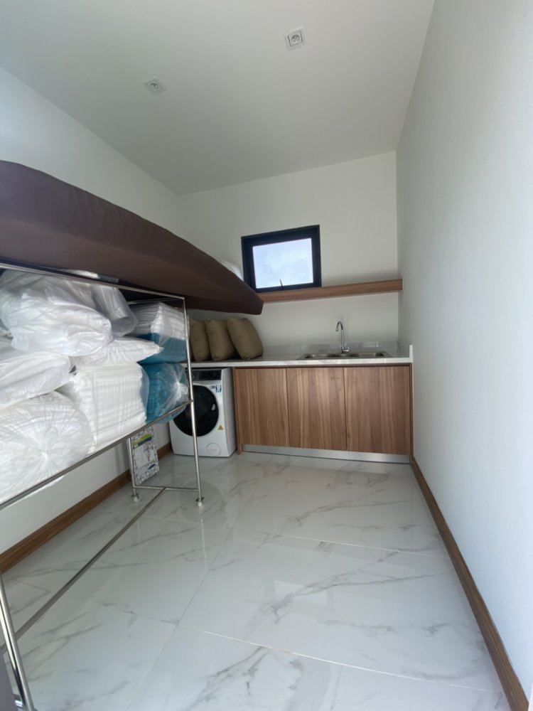 Property image - full photo 7