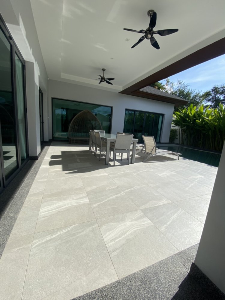 Property image - full photo 8