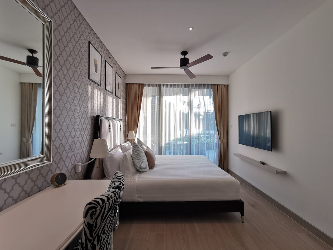 Property image - full photo 12
