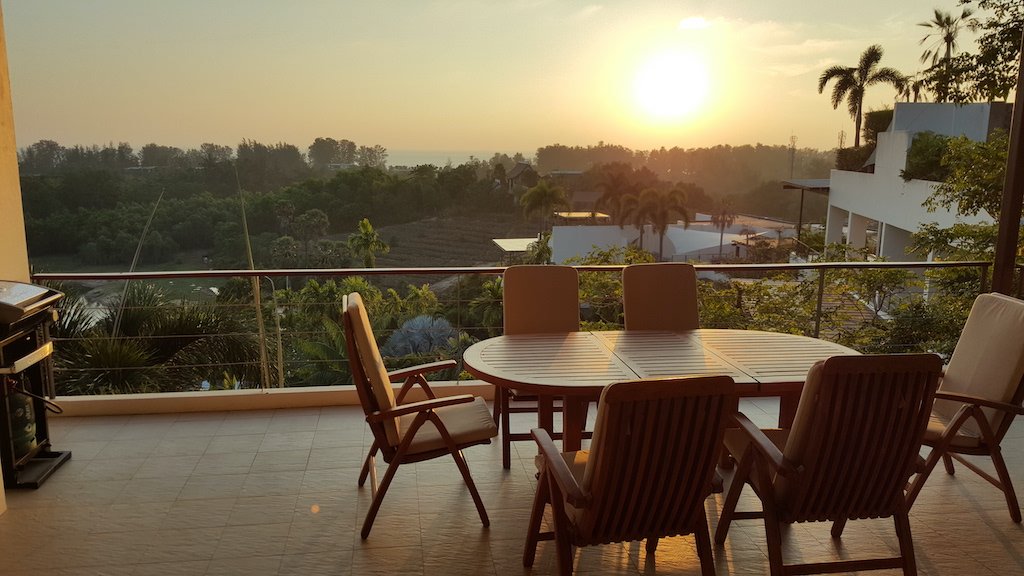 Property image - full photo 1