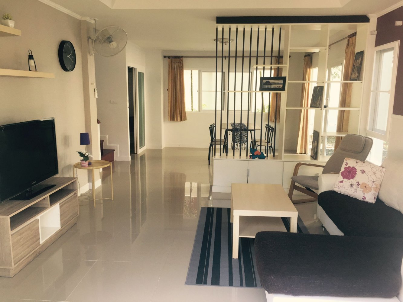 Property image - full photo 12