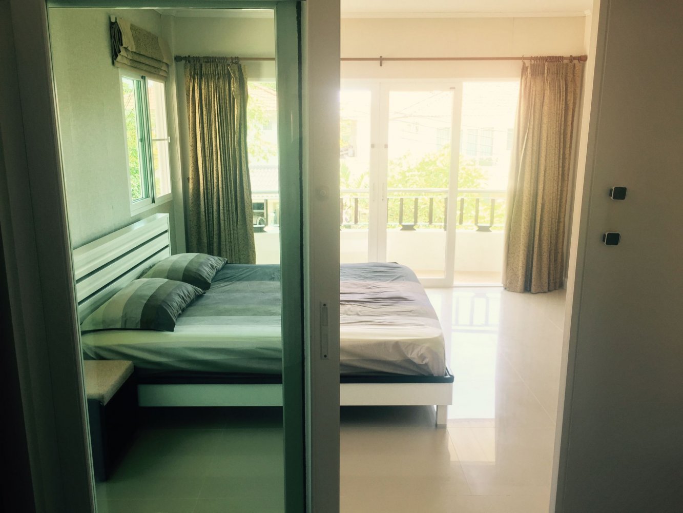 Property image - full photo 17