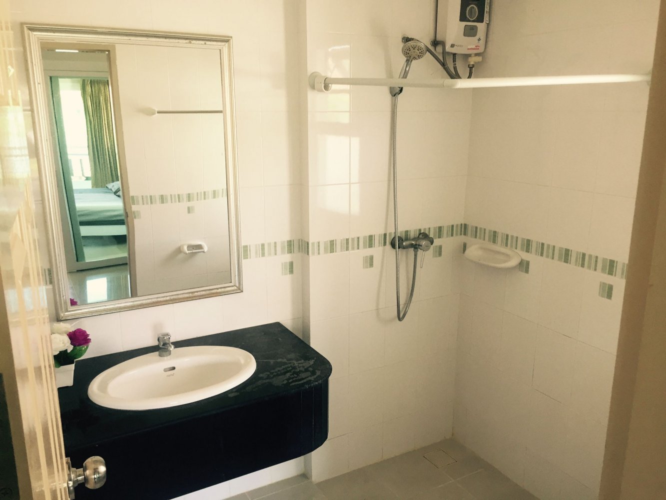 Property image - full photo 22
