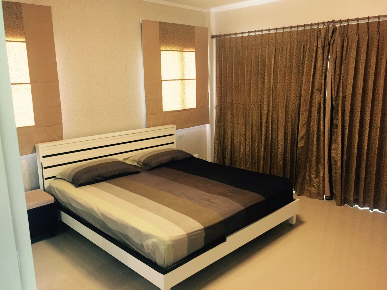 Property image - full photo 23