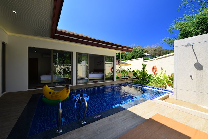 Property image - full photo 2